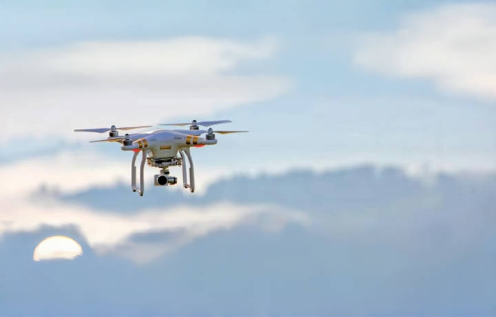 Kemajuan dalam bateri drone dan kecekapan tenaga